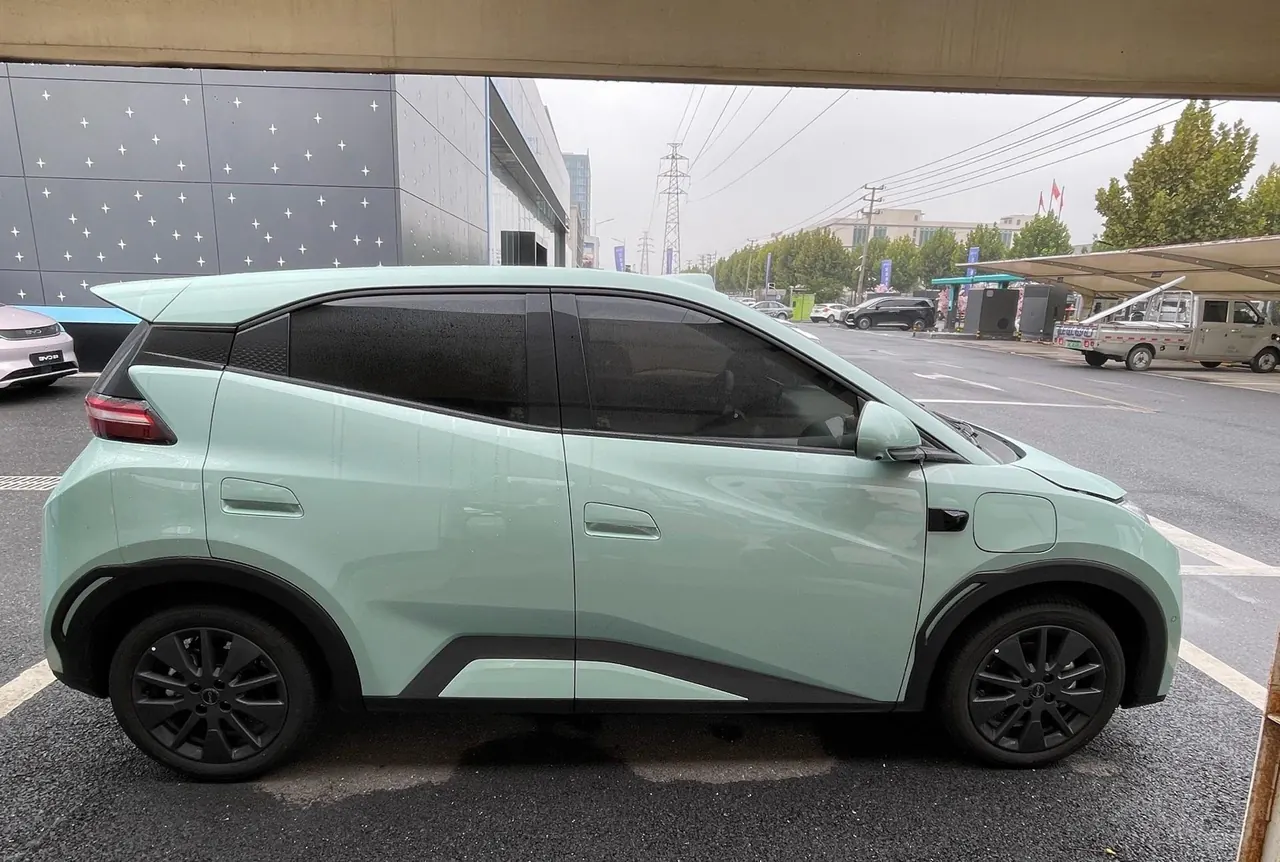 BYD 2025 Seagull Smart Driving Edition 405km Flying Edition Automatic Gear 4