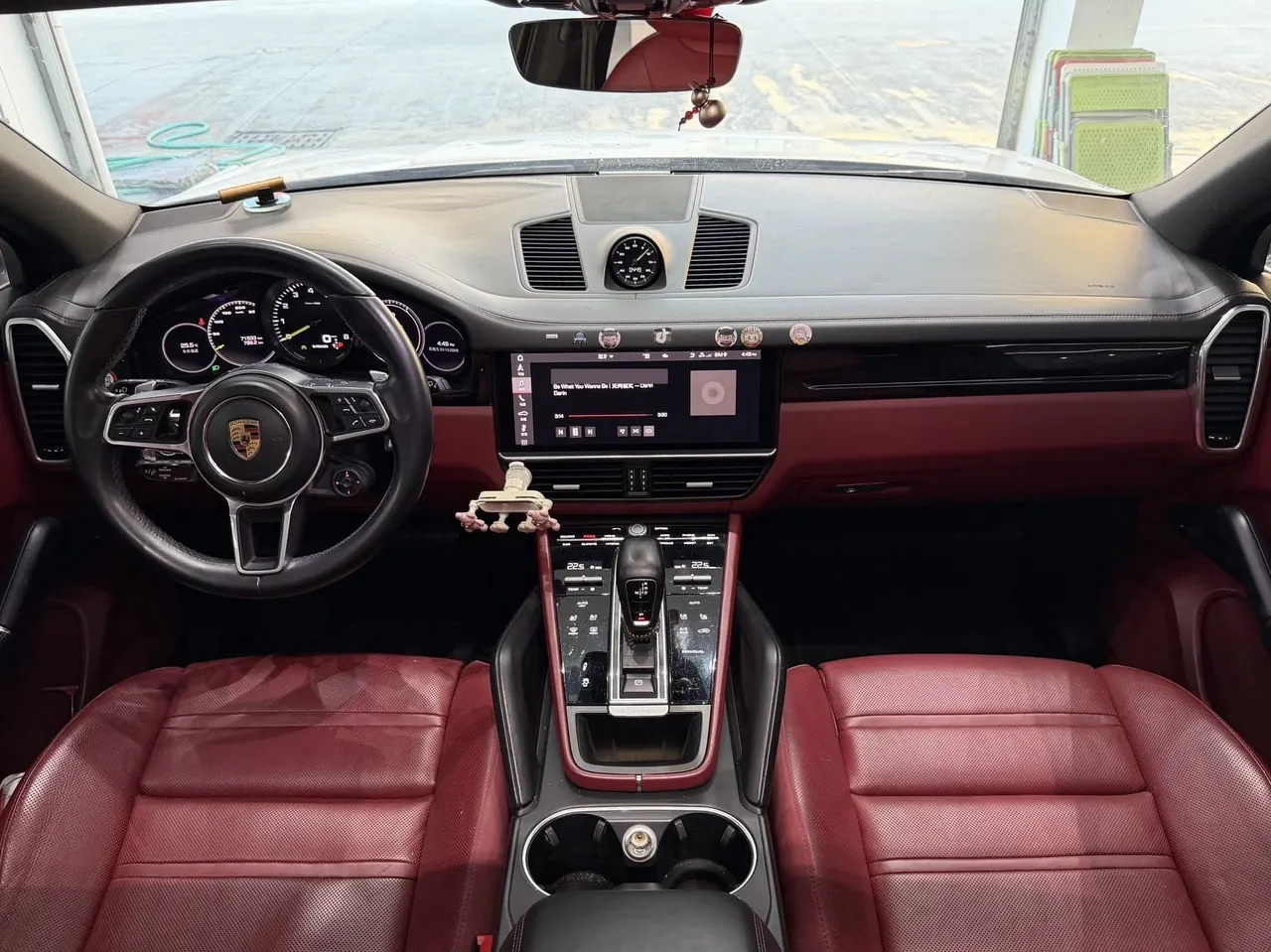 Porsche Cayenne New Energy (Imported) 2021 Cayenne Oil and Electric Hybrid 2.0T Automatic Gear 9