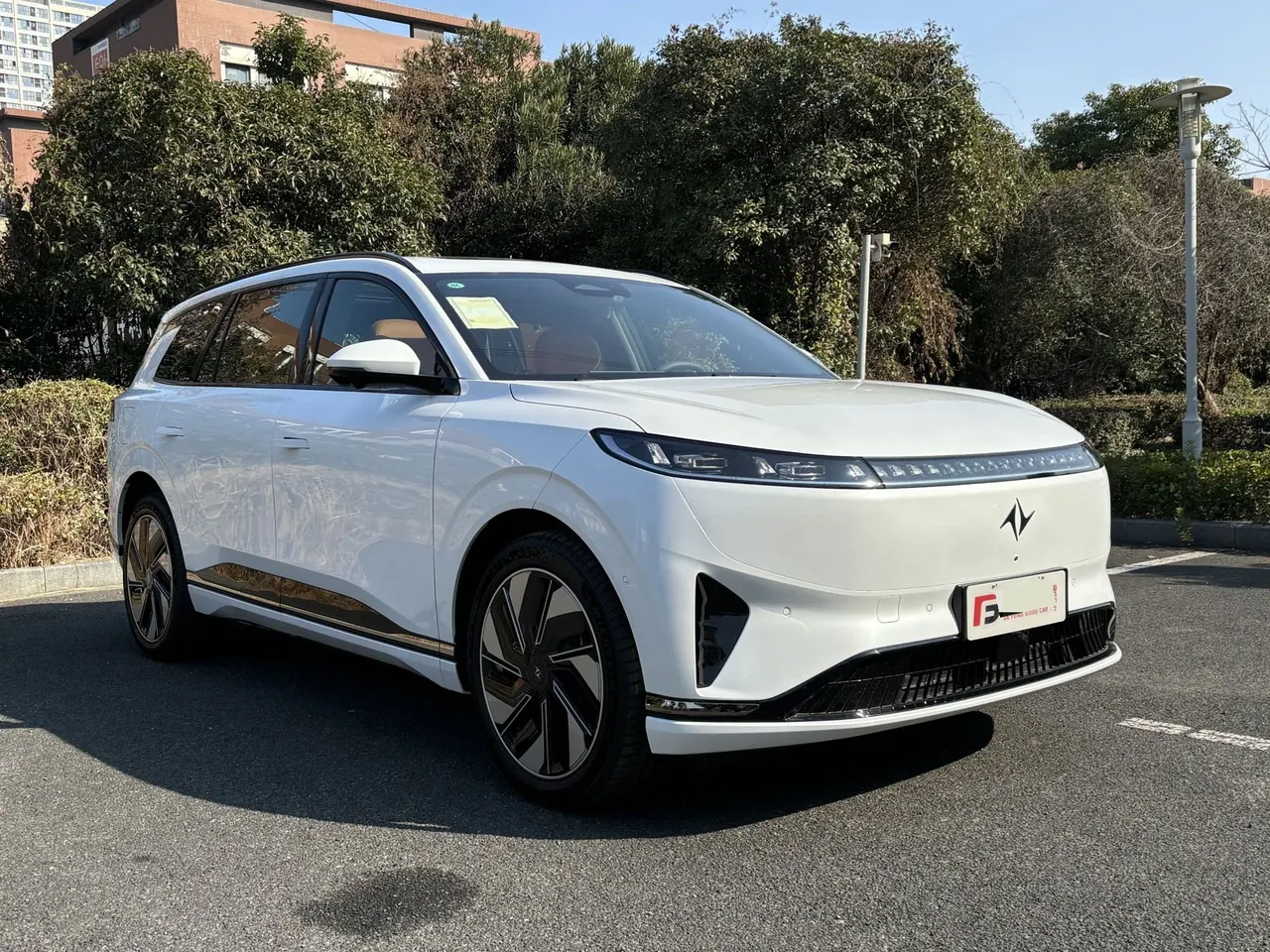 Yi Pai 2025 e π 008 210Ultra such as Yi Edition 5-seat automatic gear 3