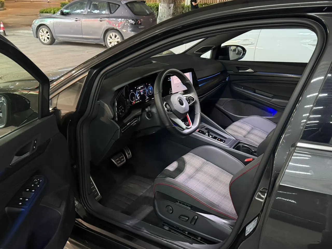 Volkswagen 2021 Golf GTI 2.0TSI Automatic 4