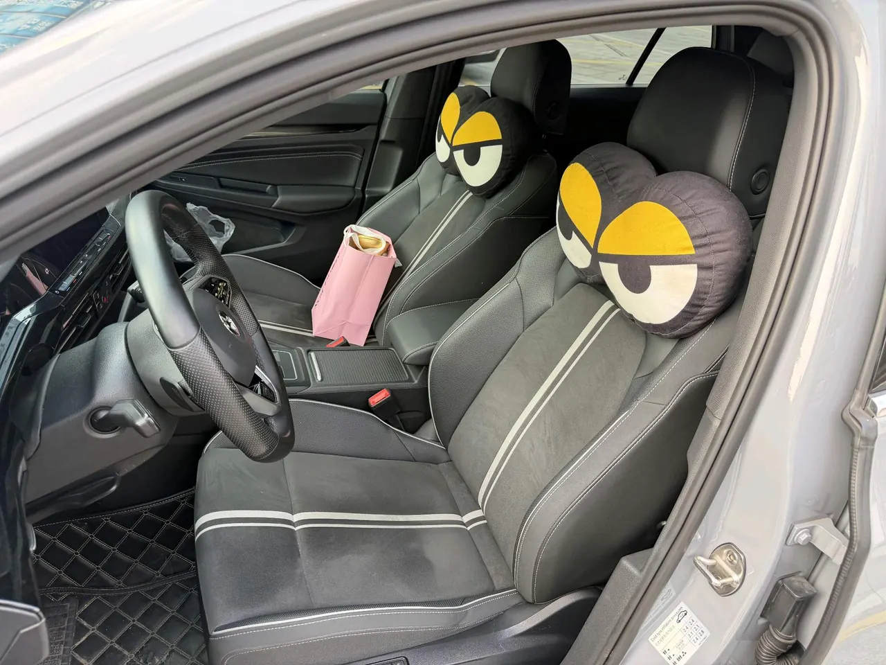 Volkswagen 2021 Golf 8 R-Line 1.4TSI 280TSI Automatic 7