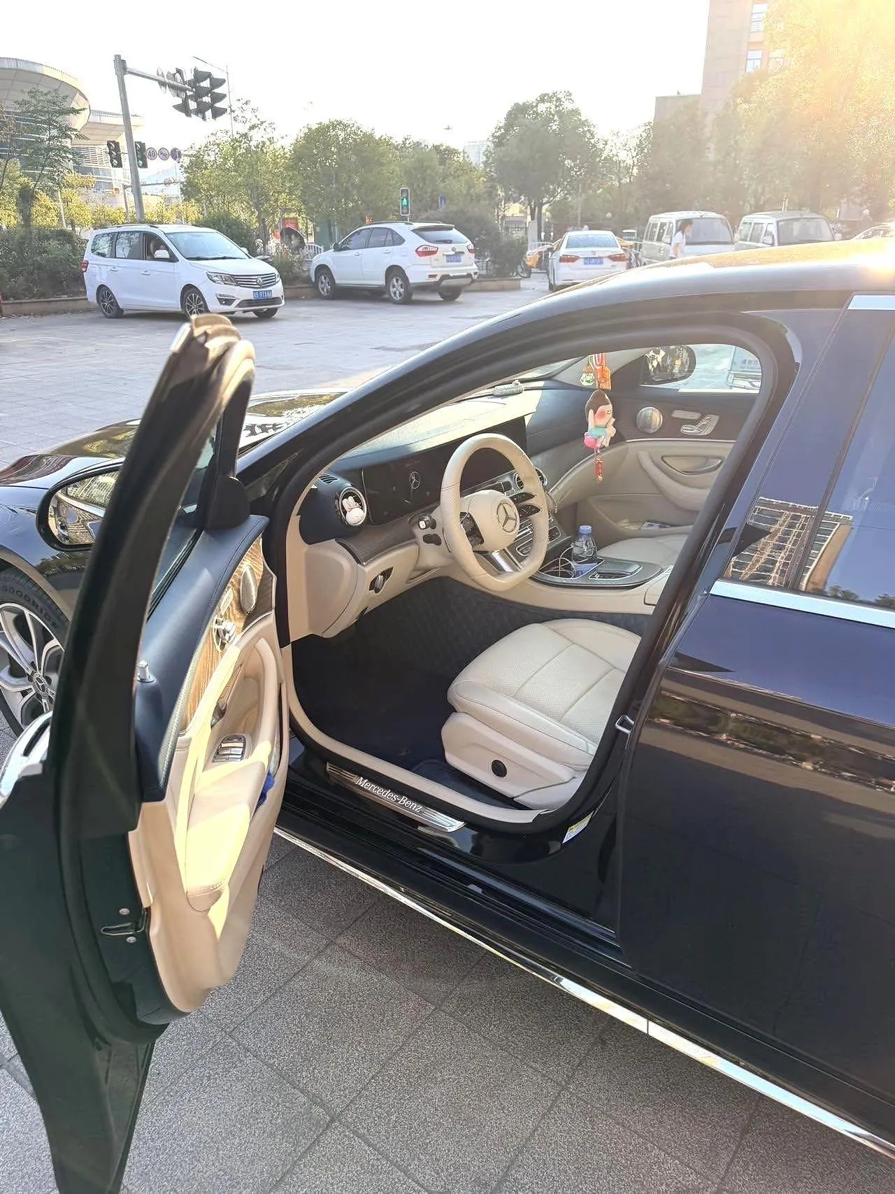 Mercedes Benz E Class 2021 E 300 L 2.0T Sports Luxury Automatic Gear 3