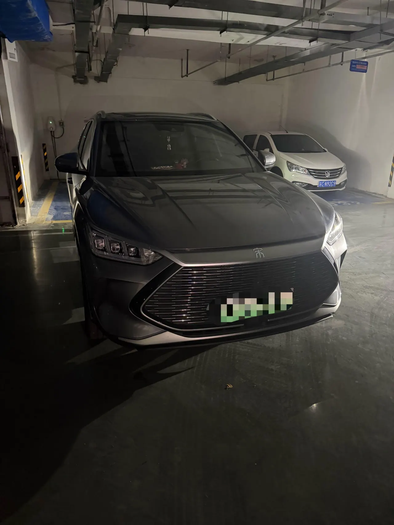 BYD Song PLUS New Energy 2021 Song PLUS DM-i 1.5T Stepless 100KM Four-wheel Drive Flagship PLUS Automatic Gear 9