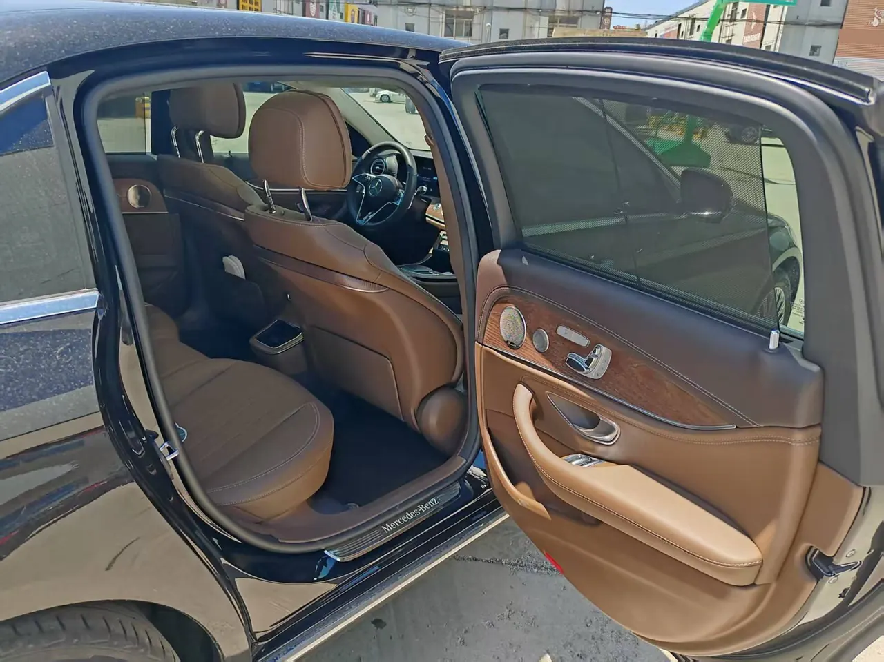 Mercedes Benz E Class 2021 E 300 L 2.0T Luxury Automatic Gear 4