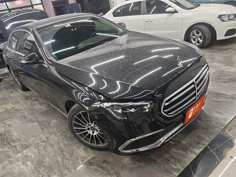 Mercedes Benz E Class 2021 E 260 L 2.0T (changed) automatic gear - View 1