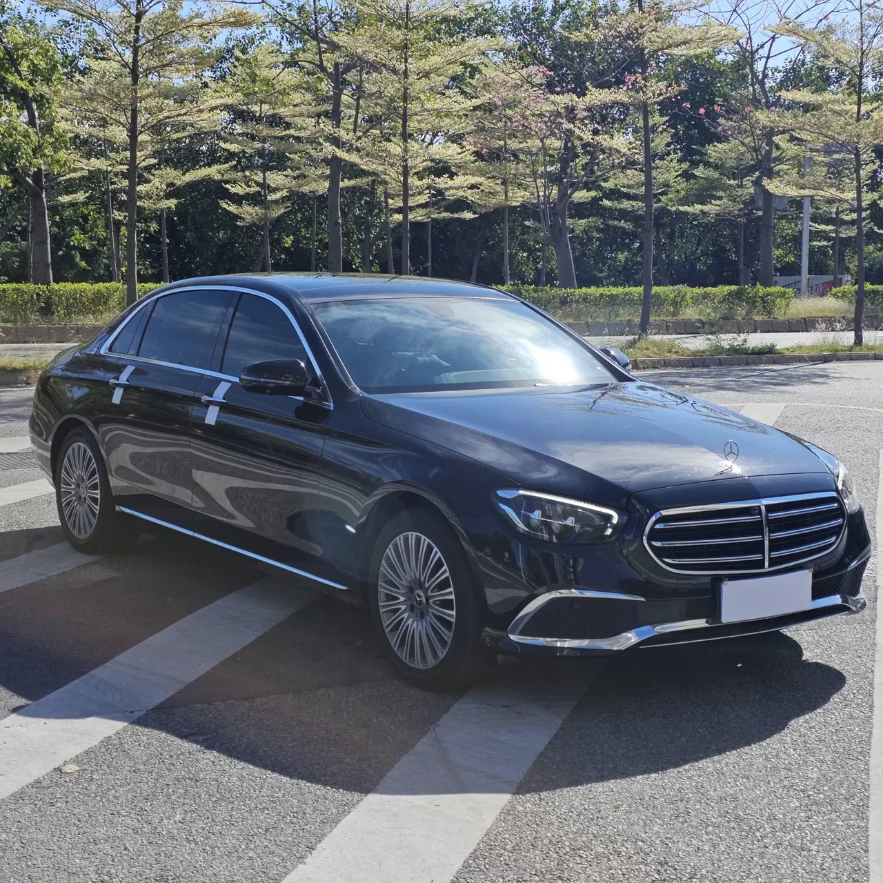 Mercedes Benz E Class 2021 E 300 L 2.0T Luxury Automatic Gear 3