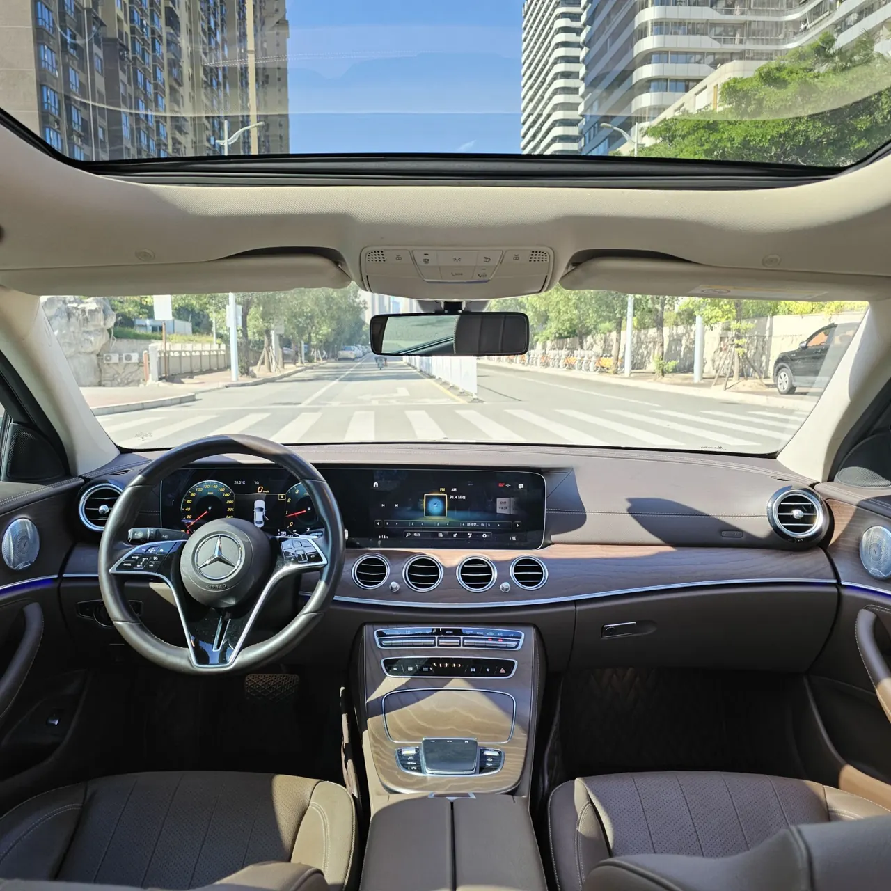 Mercedes Benz E Class 2021 E 300 L 2.0T Luxury Automatic Gear 5