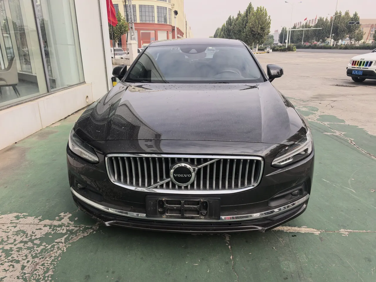 Volvo 2021 S90 48V 2.0T B5 Zhiyi Deluxe Edition Automatic Gear 2