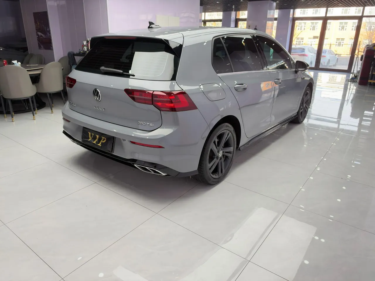 Volkswagen 2021 Golf 8 R-Line 1.4TSI 280TSI Automatic 3