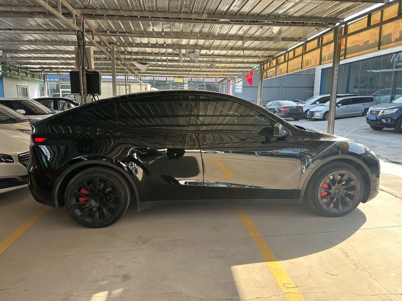 Tesla 2021 Model Y Standard Endurance Rear Drive Automatic Gear 3