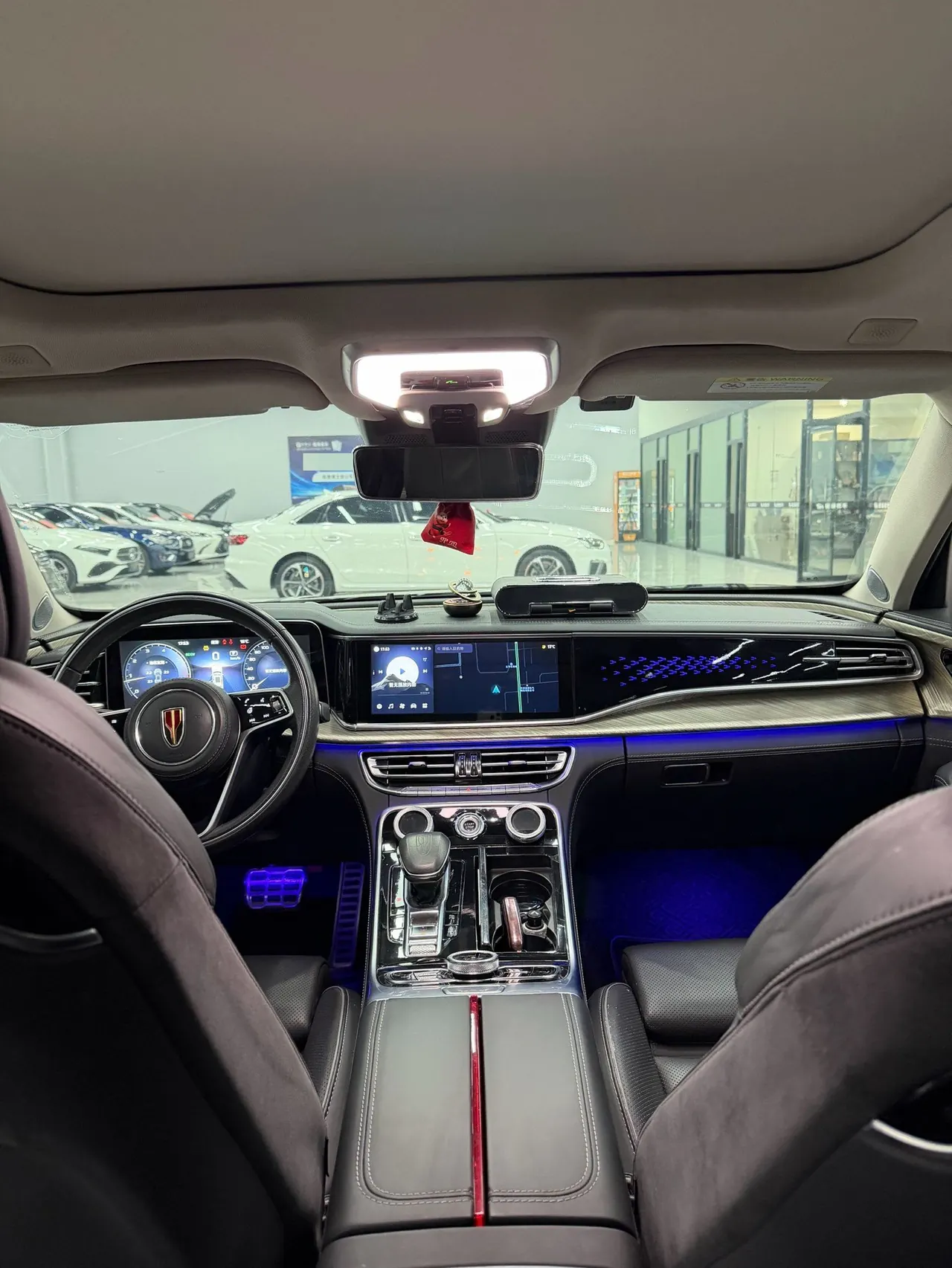 HongQi 2020 H9 48V 2.0T Zhilian Qi Chang Edition Automatic Gear 6