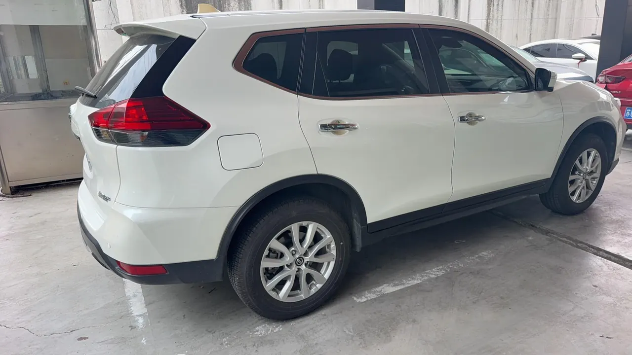 Nissan 2023 Qijun Classic 2.0 Stepless Two-Drive Intelligent Joint Premium Edition Automatic Gear 2