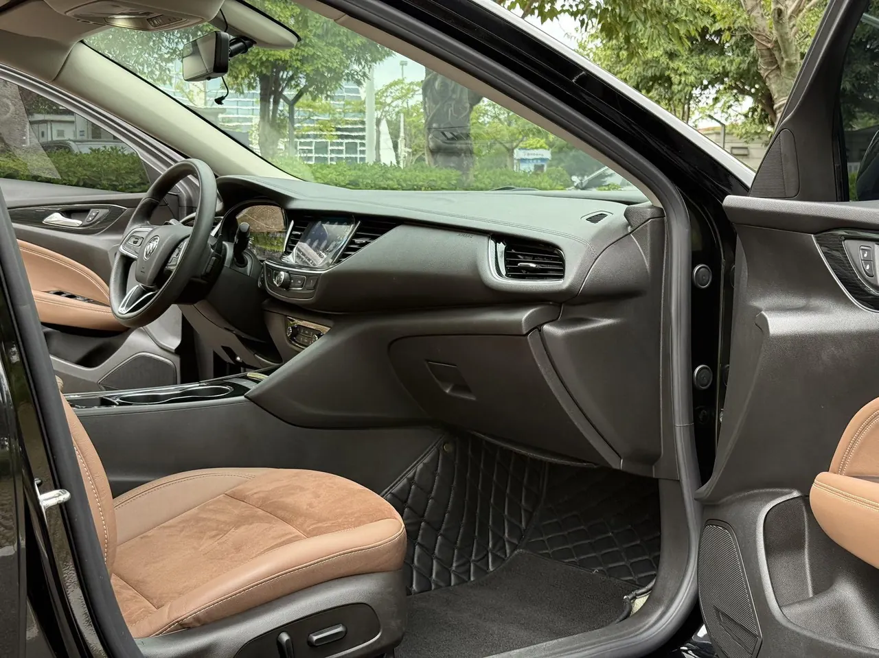 Buick 2020 Regal 1.5T 552T Luxury Automatic Gear 8