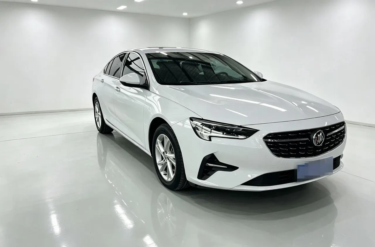Buick 2022 Regal 1.5T 552T Smart Automatic Gear 3