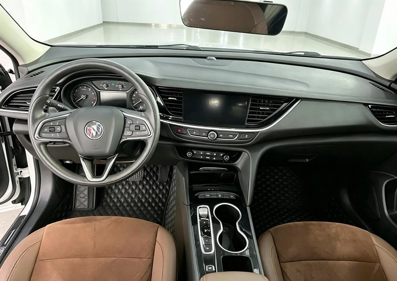 Buick 2022 Regal 1.5T 552T Smart Automatic Gear 5