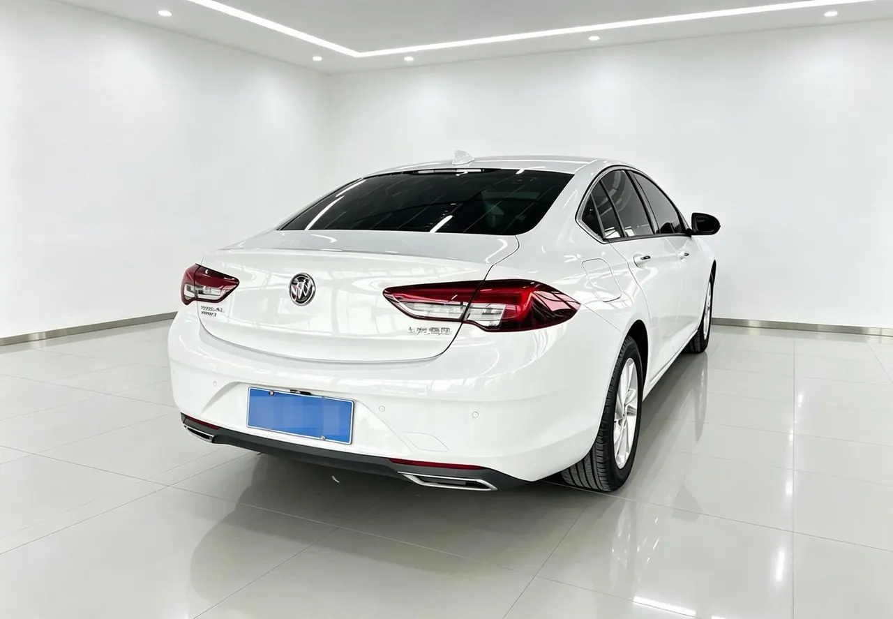Buick 2022 Regal 1.5T 552T Smart Automatic Gear 7