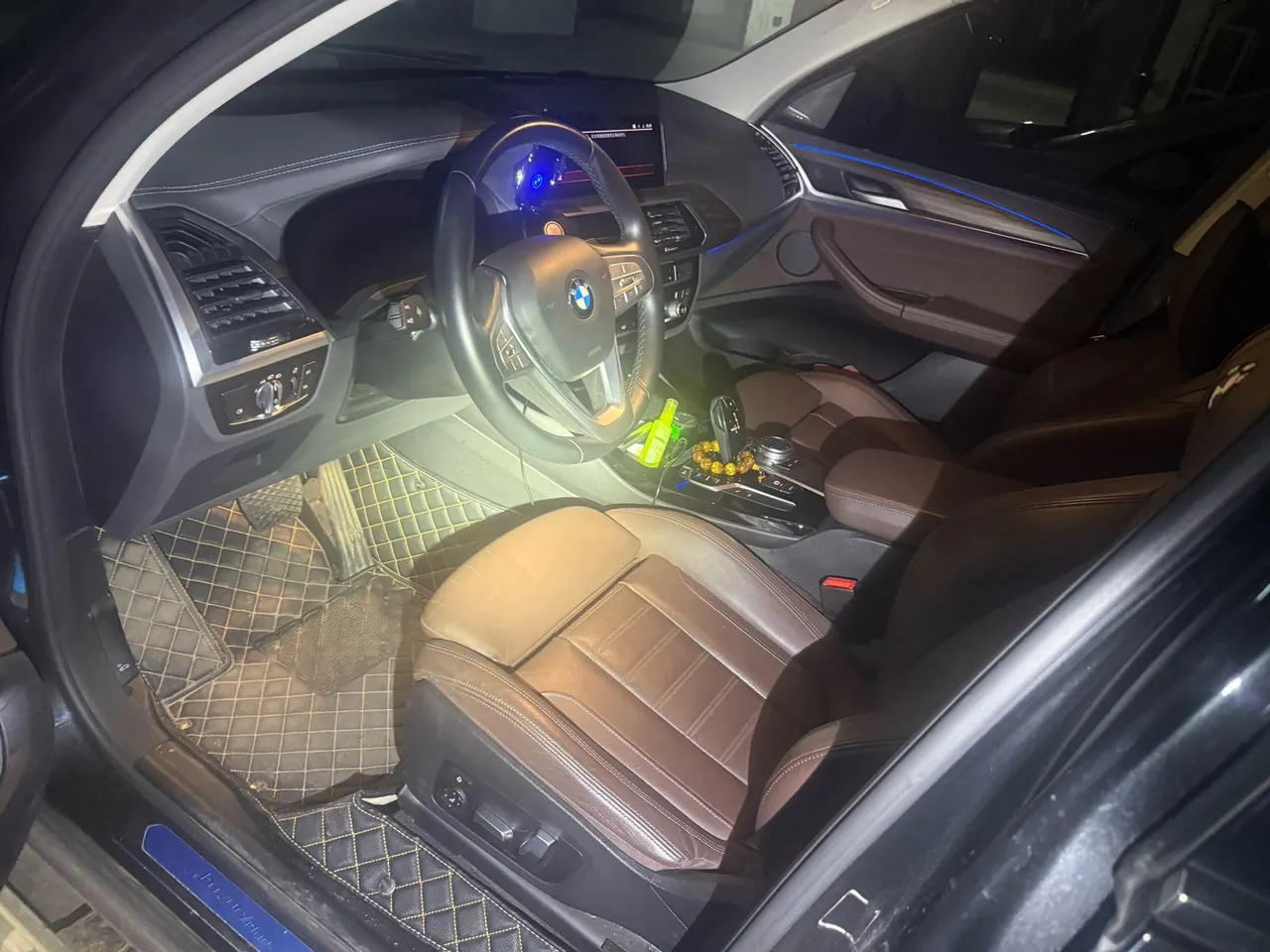 BMW 2020 X3 xDrive28i 2.0T M sports suit automatic gear 2