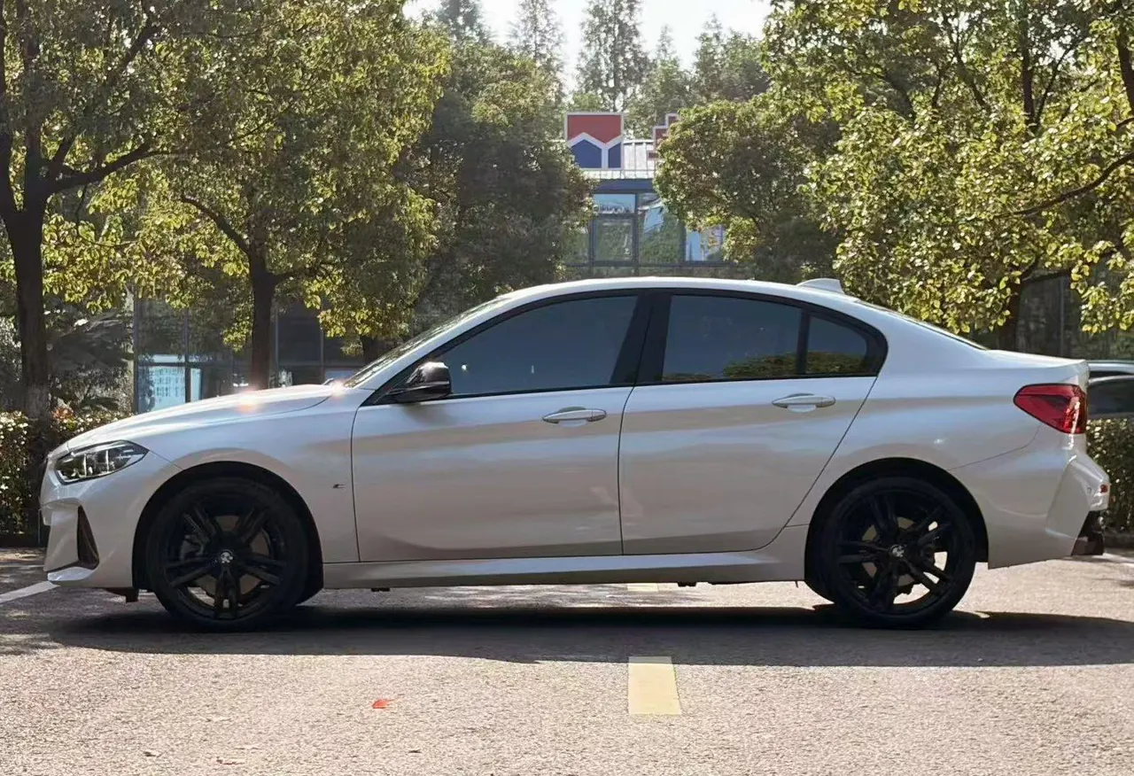 BMW 1 Series 2022 125i 2.0T M Sports Obsidian Night Edition Automatic Gear 7
