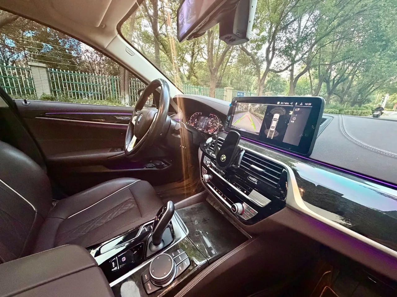 BMW 5 Series 2021 525Li 2.0T Luxury Suit Automatic Gear 3