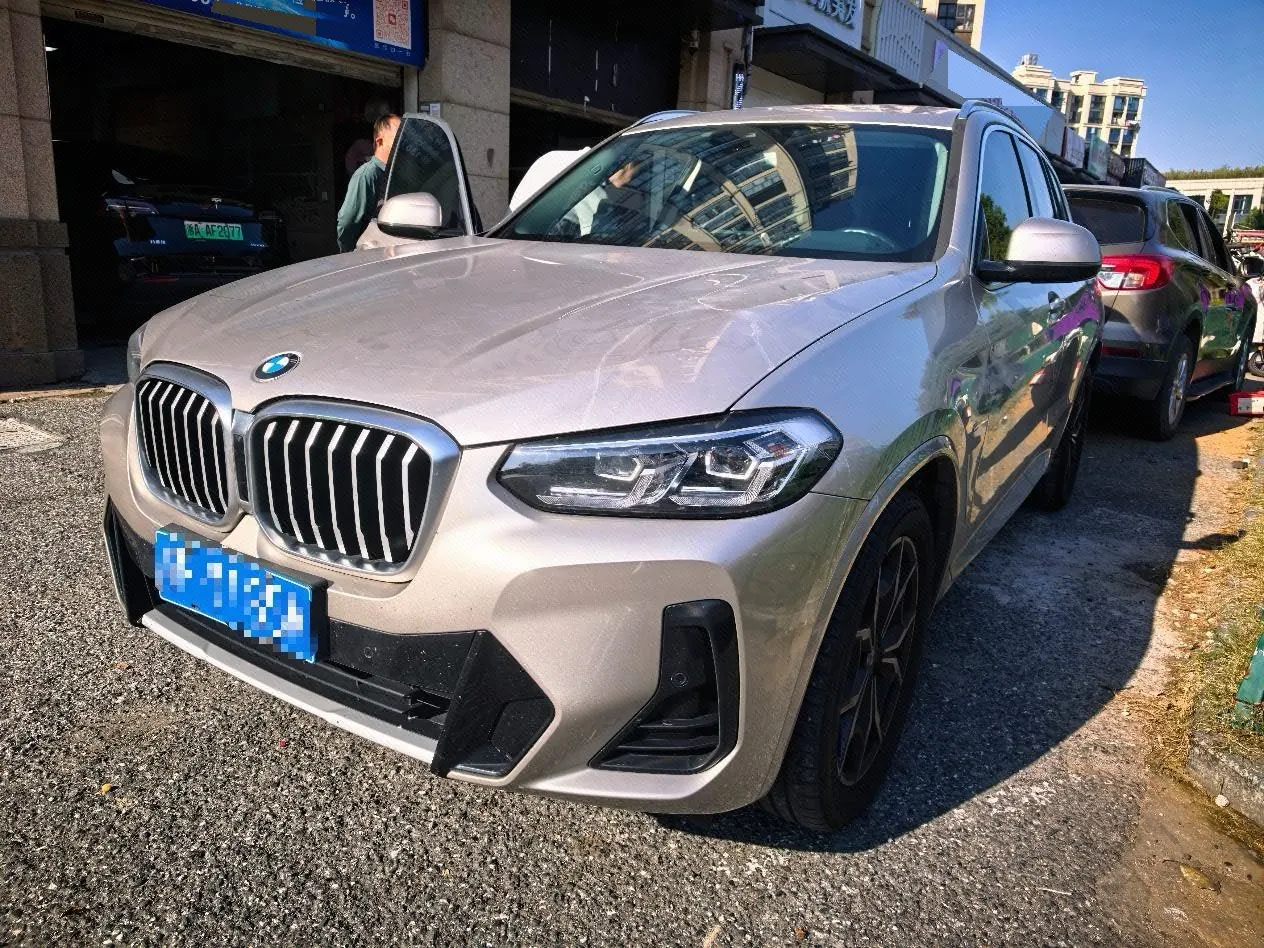 BMW 2023 X3 xDrive25i 2.0T M sports suit automatic gear - View 1