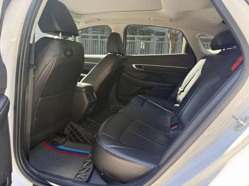 Hyundai 2020 10th Generation Sonata 1.5TGDi 270TGDi GLS Elite Edition Automatic Gear 6