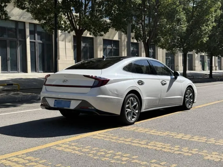Hyundai 2020 10th Generation Sonata 1.5TGDi 270TGDi GLS Elite Edition Automatic Gear 9