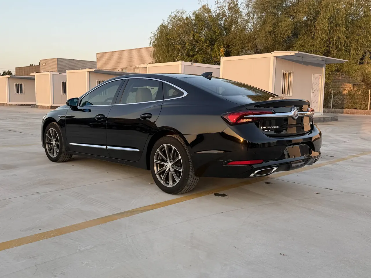 Buick 2020 LaCrosse 2.0T 652T Elite Automatic 5