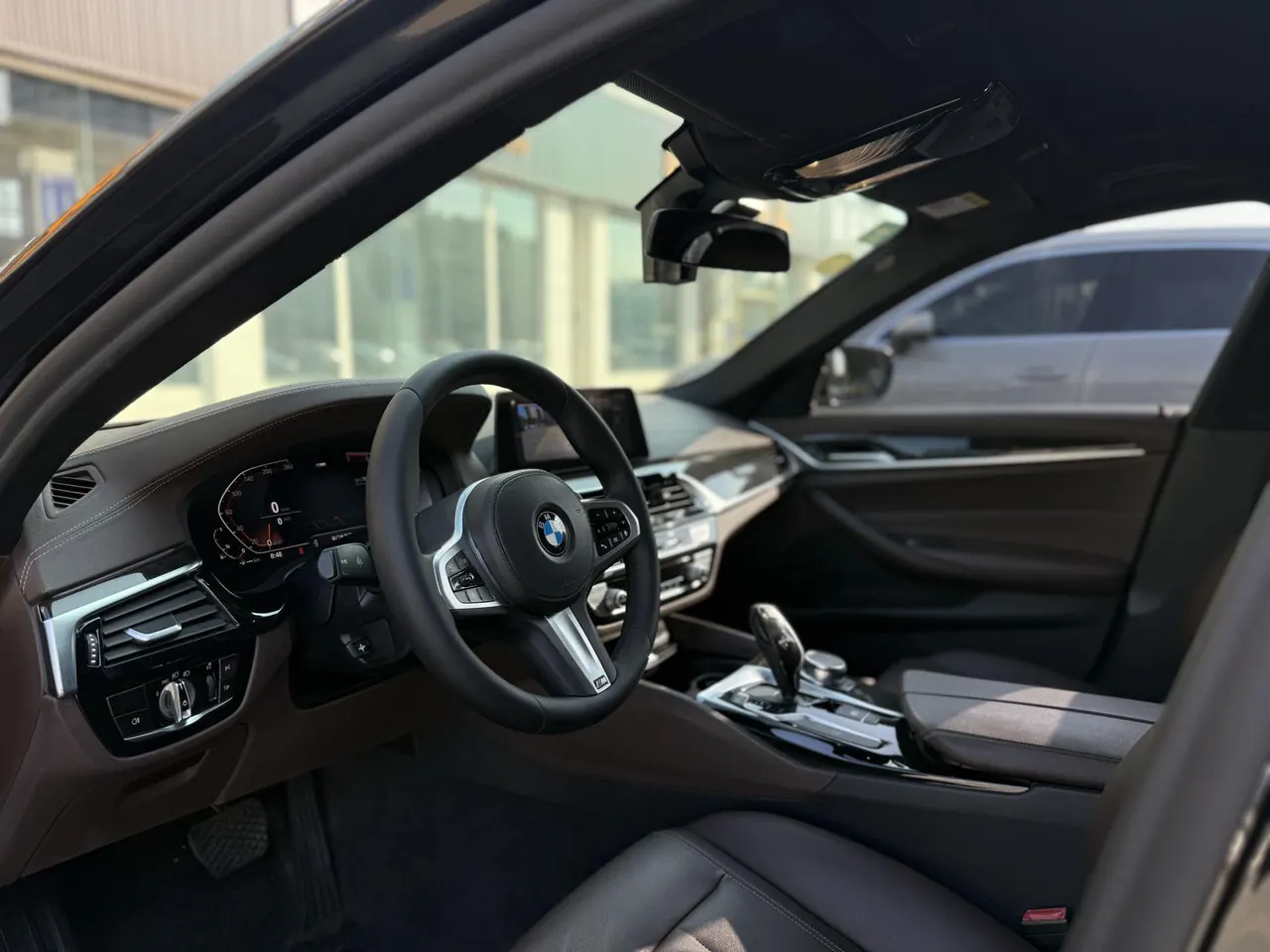 BMW 5 Series 2020 525Li 2.0T M Sports Suit Automatic Gear 5
