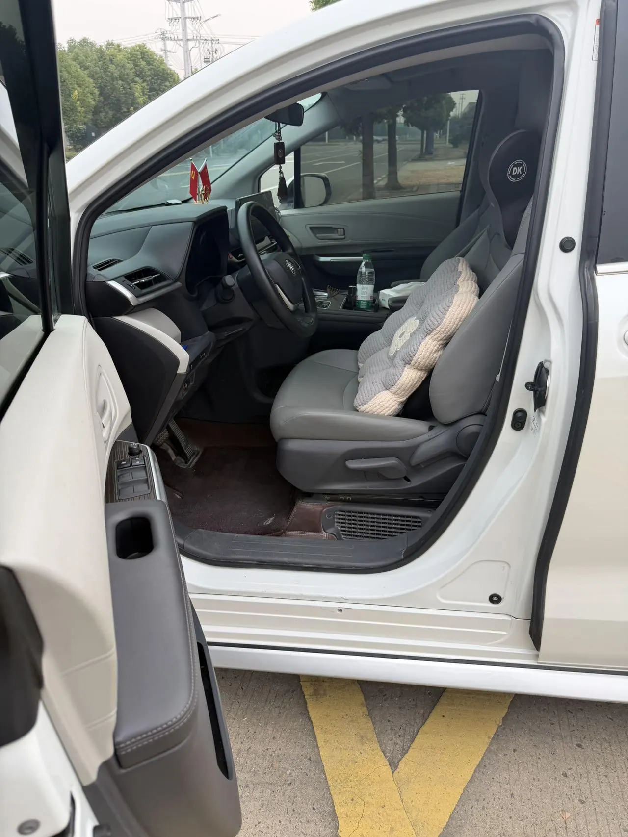 Toyota 2024 Grevia HYBRID 2.5 Stepless Comfort Edition Automatic Transmission 4