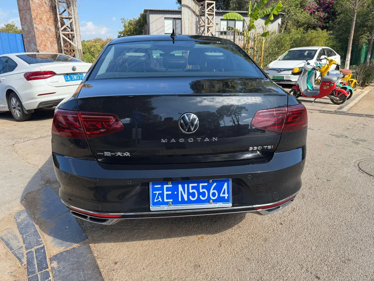 Volkswagen 2024 Magotan 2.0TSI 330TSI 2 million luxury automatic gear 9