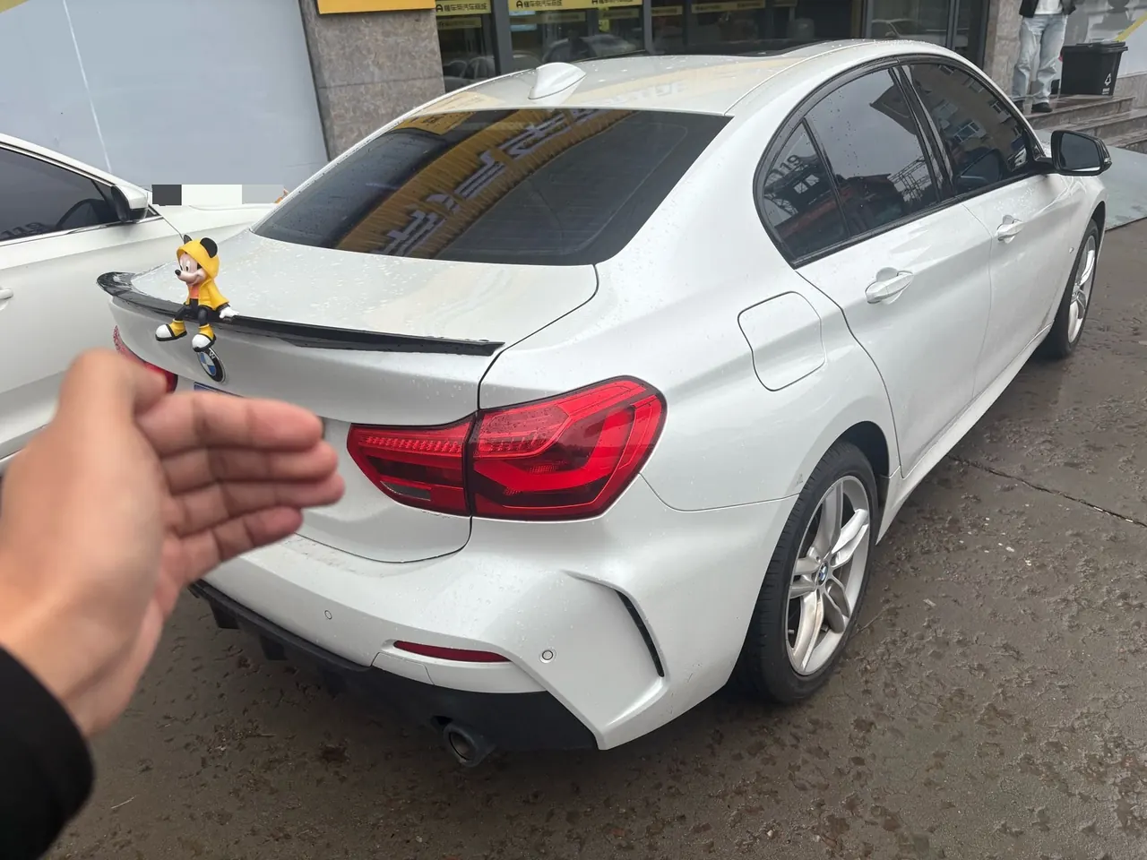 BMW 1 Series 2021 120i 1.5T M Sports Obsidian Night Edition Automatic Gear 2