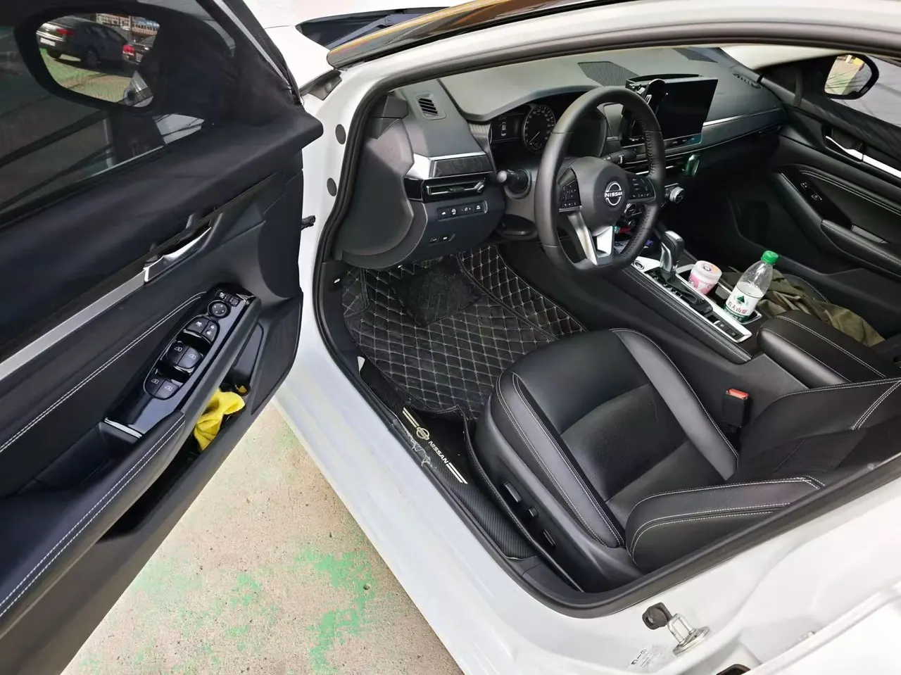 Nissan 2022 Teana 2.0 stepless XL-Upr premium version automatic gear 2
