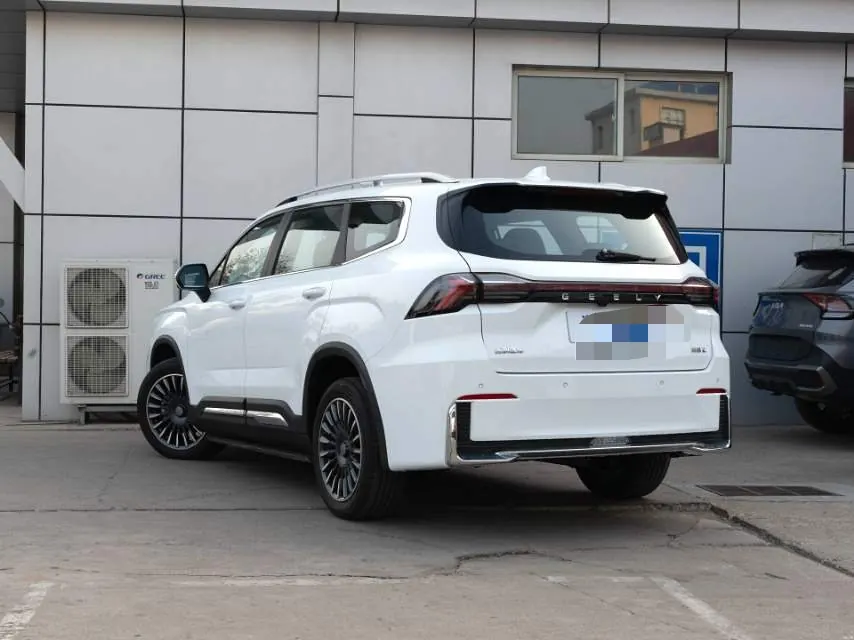 Geely 2025 Hao Yue L 2.0TD Exclusive Automatic Transmission 4