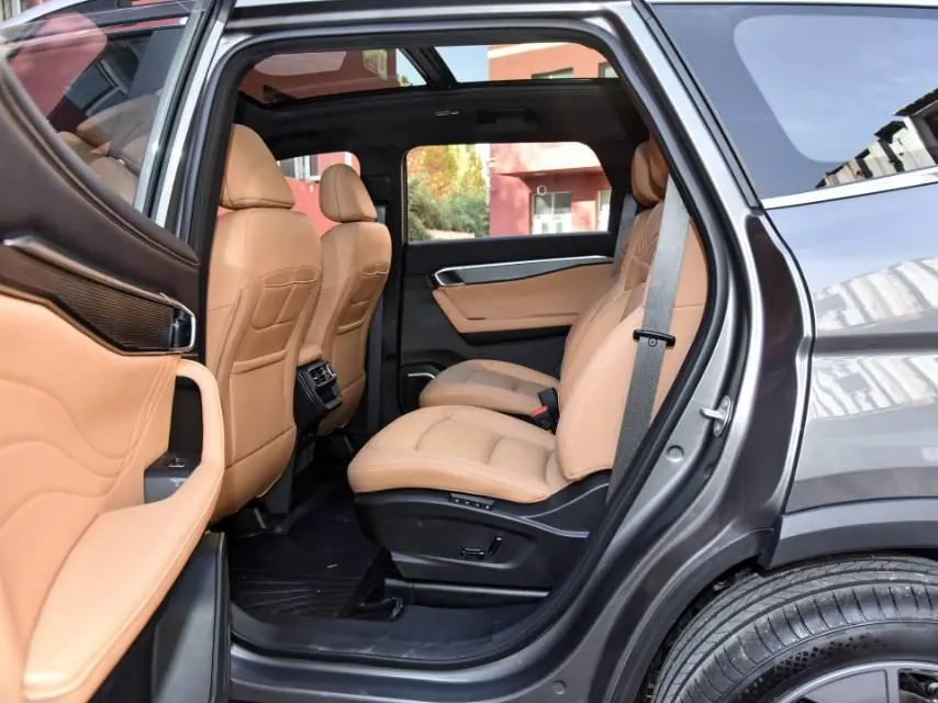Geely 2025 Hao Yue L 2.0TD Exclusive Automatic Transmission 9