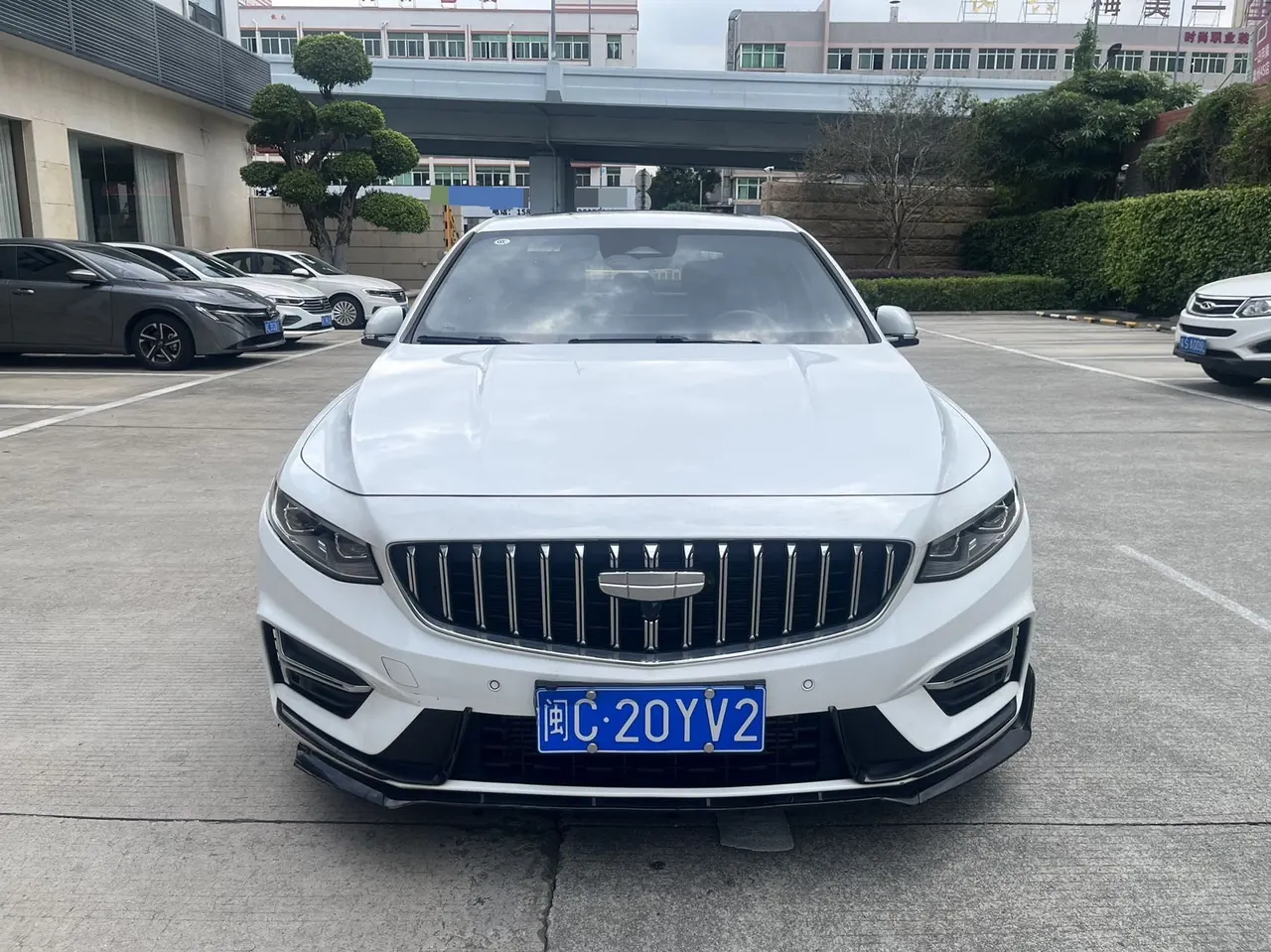 Geely 2025 Star Rui 1.5TD Oriental Obsidian Kunlun Edition Automatic Gear 2