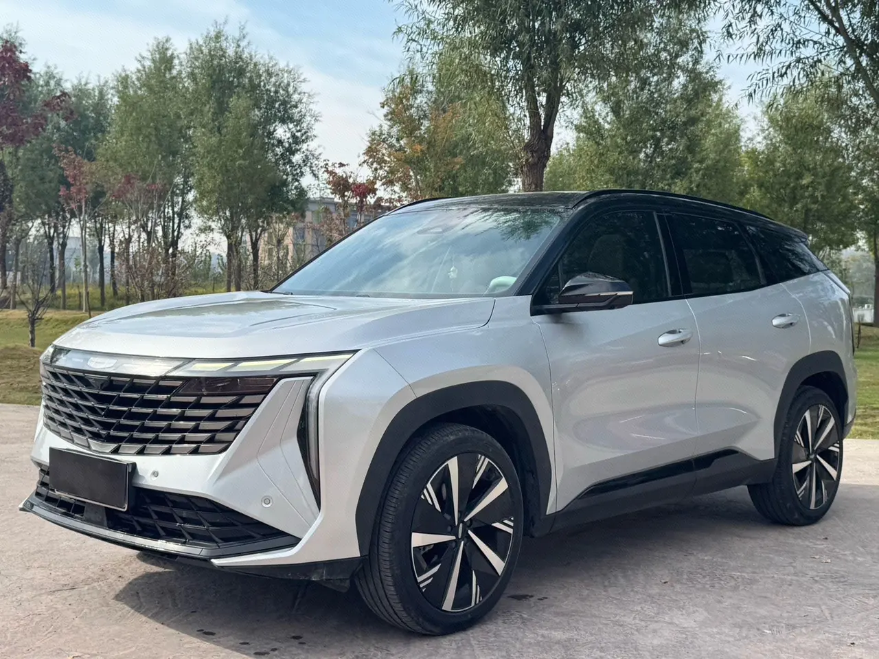 Geely 2023 Boyue L 1.5TD Honorable Automatic Transmission - View 1