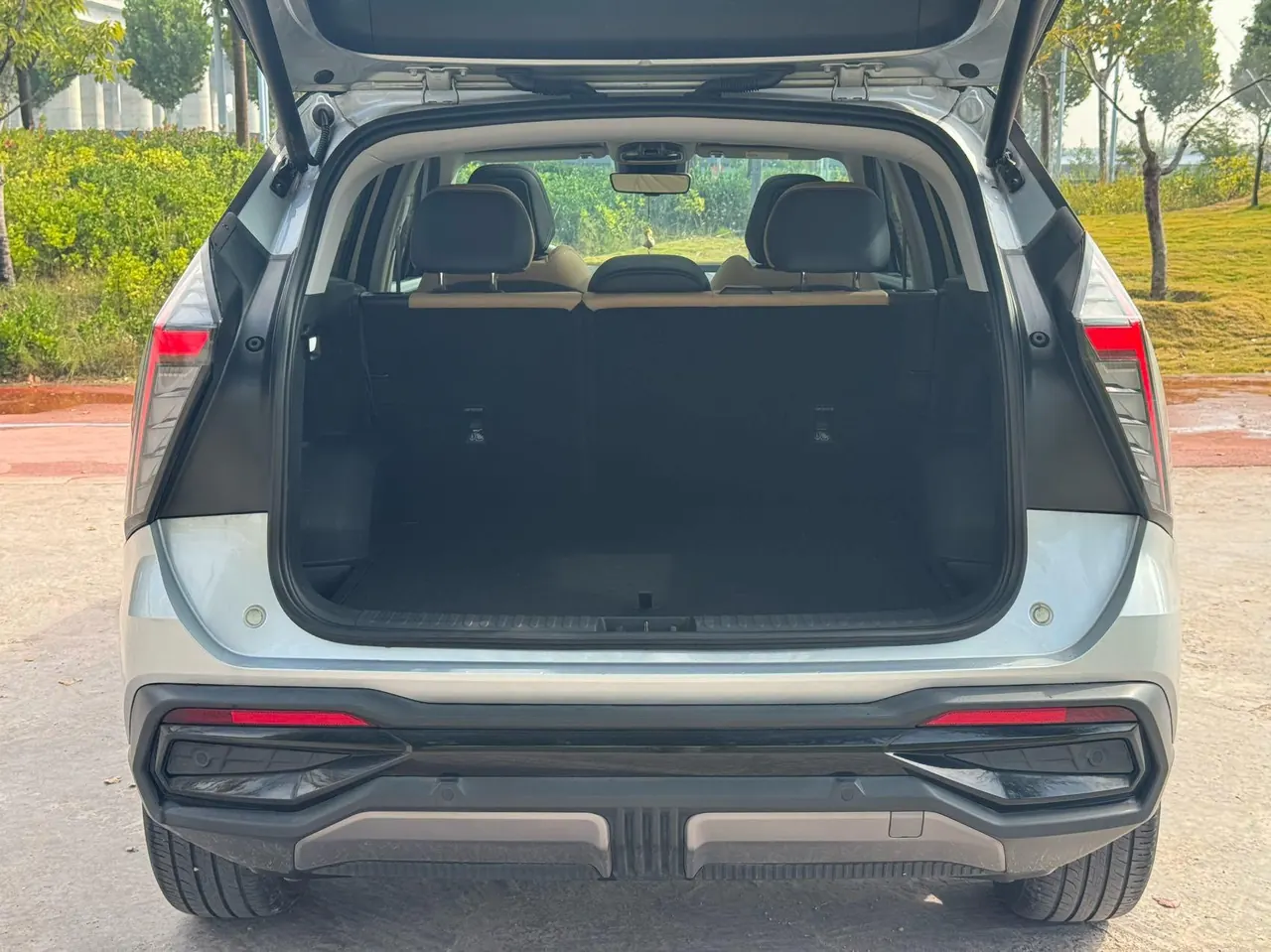 Geely 2023 Boyue L 1.5TD Honorable Automatic Transmission 11