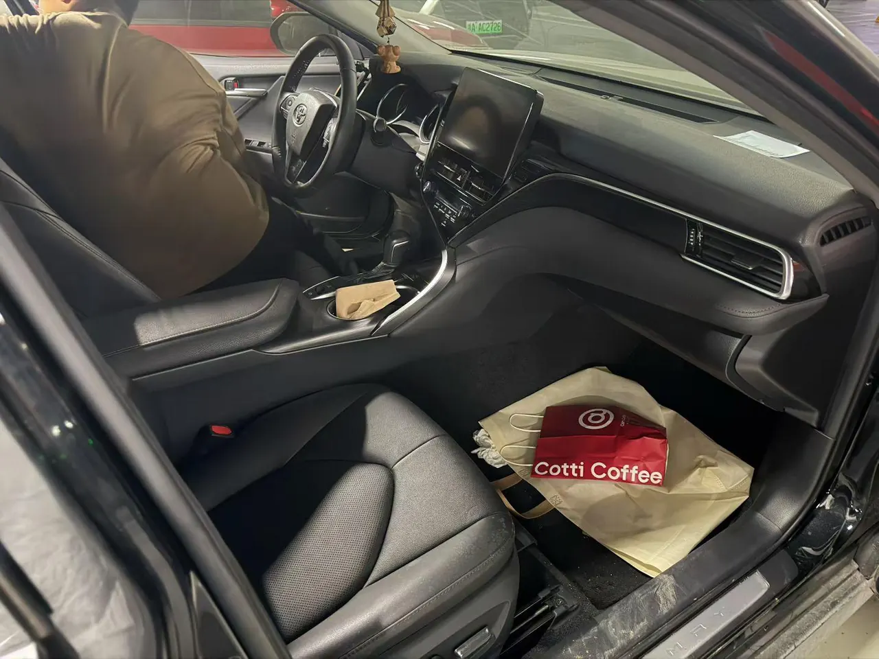 Toyota 2021 Camry 2.0G Stepless Deluxe Edition Automatic Gear 4