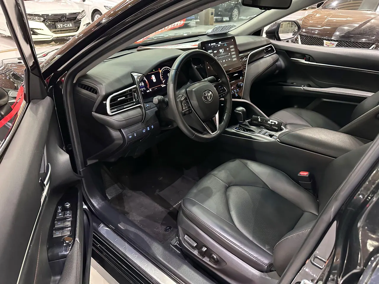 Toyota 2021 Camry 2.5G Deluxe Edition Automatic Gear 5