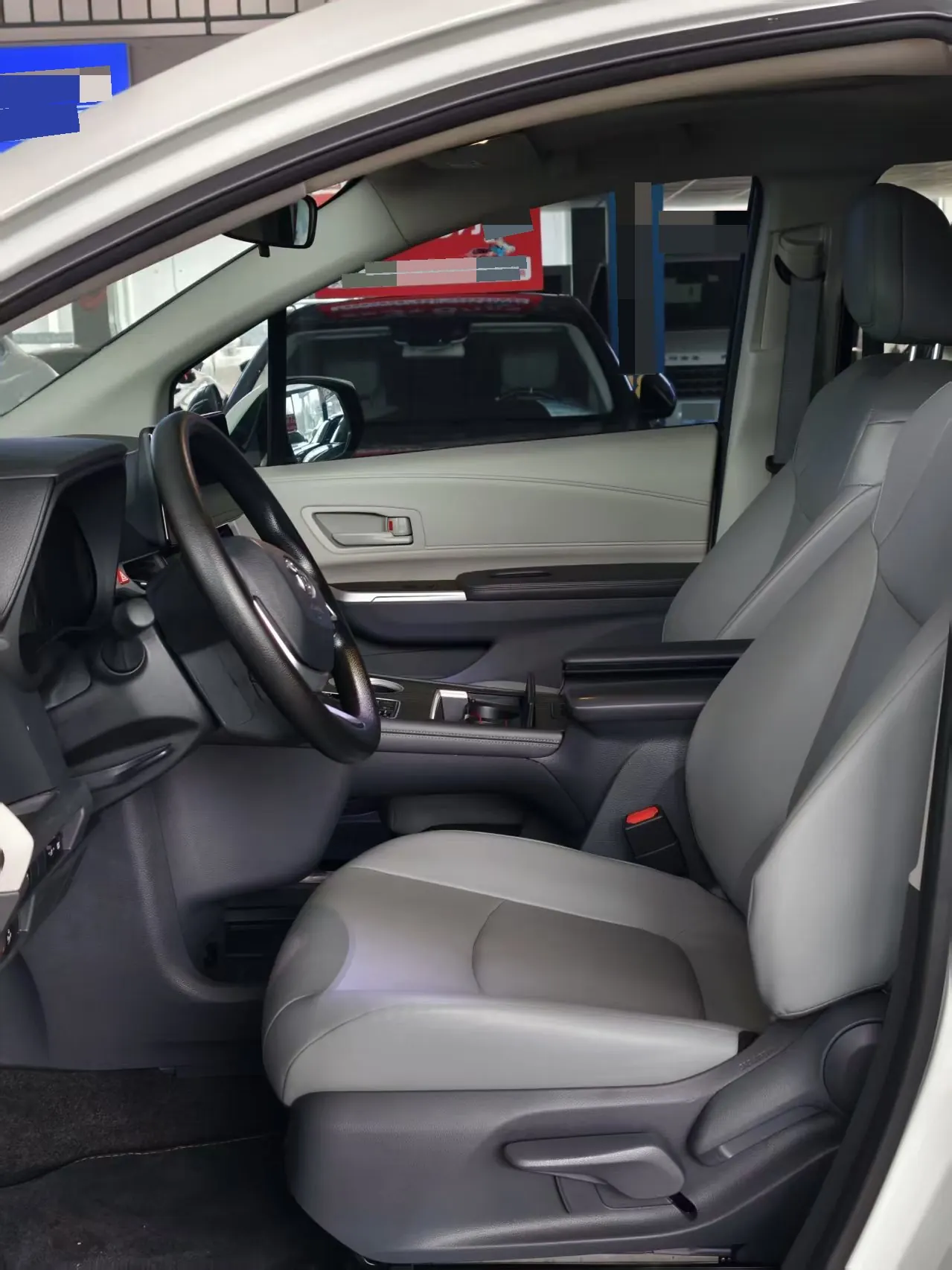 Toyota 2024 Grevia HYBRID 2.5 Stepless Comfort Edition Automatic Transmission 7